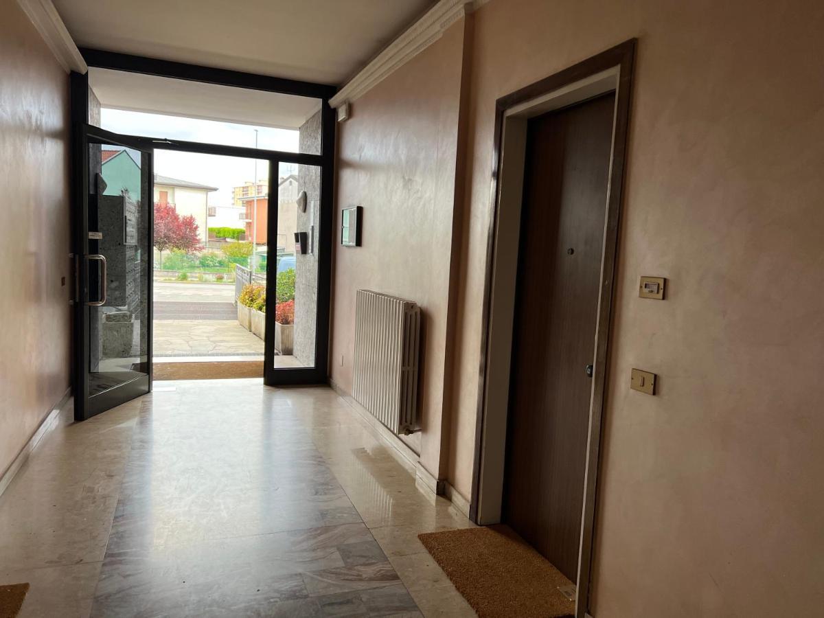 Rosanna House - Vedano Al Lambro Villa Monza Kültér fotó